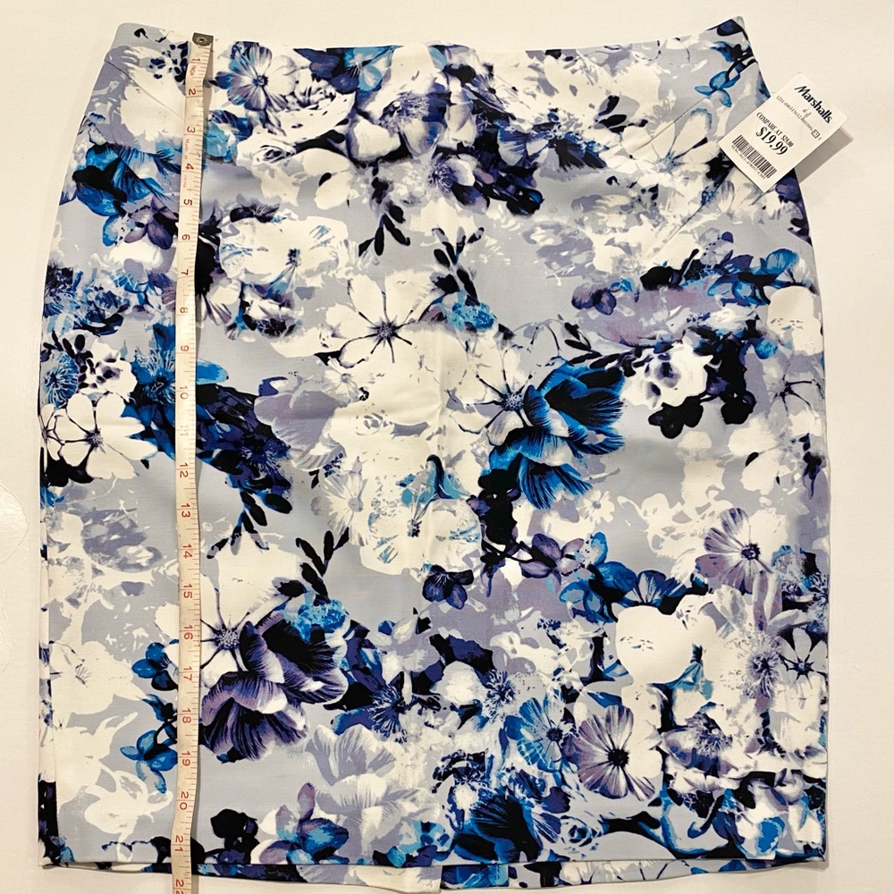 Katherine Barclay pencil skirt, Size 10